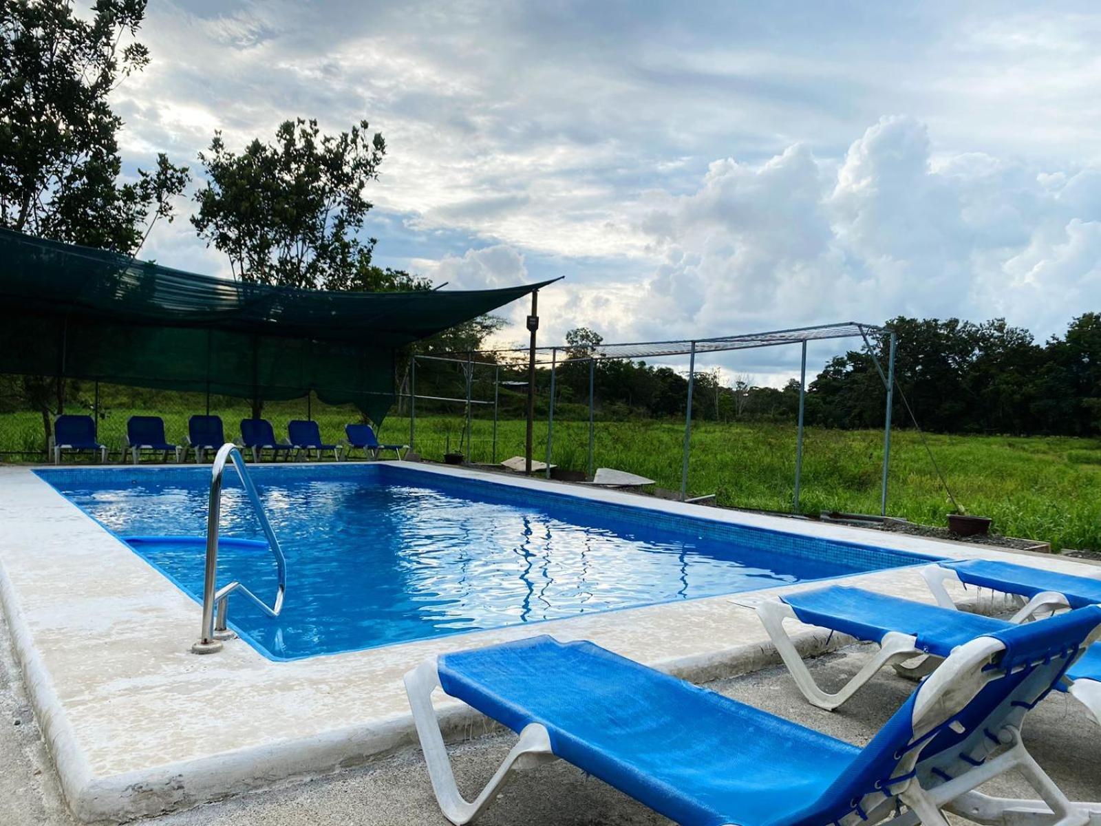 Residencia Las Brisas Griegas Quepos Ngoại thất bức ảnh
