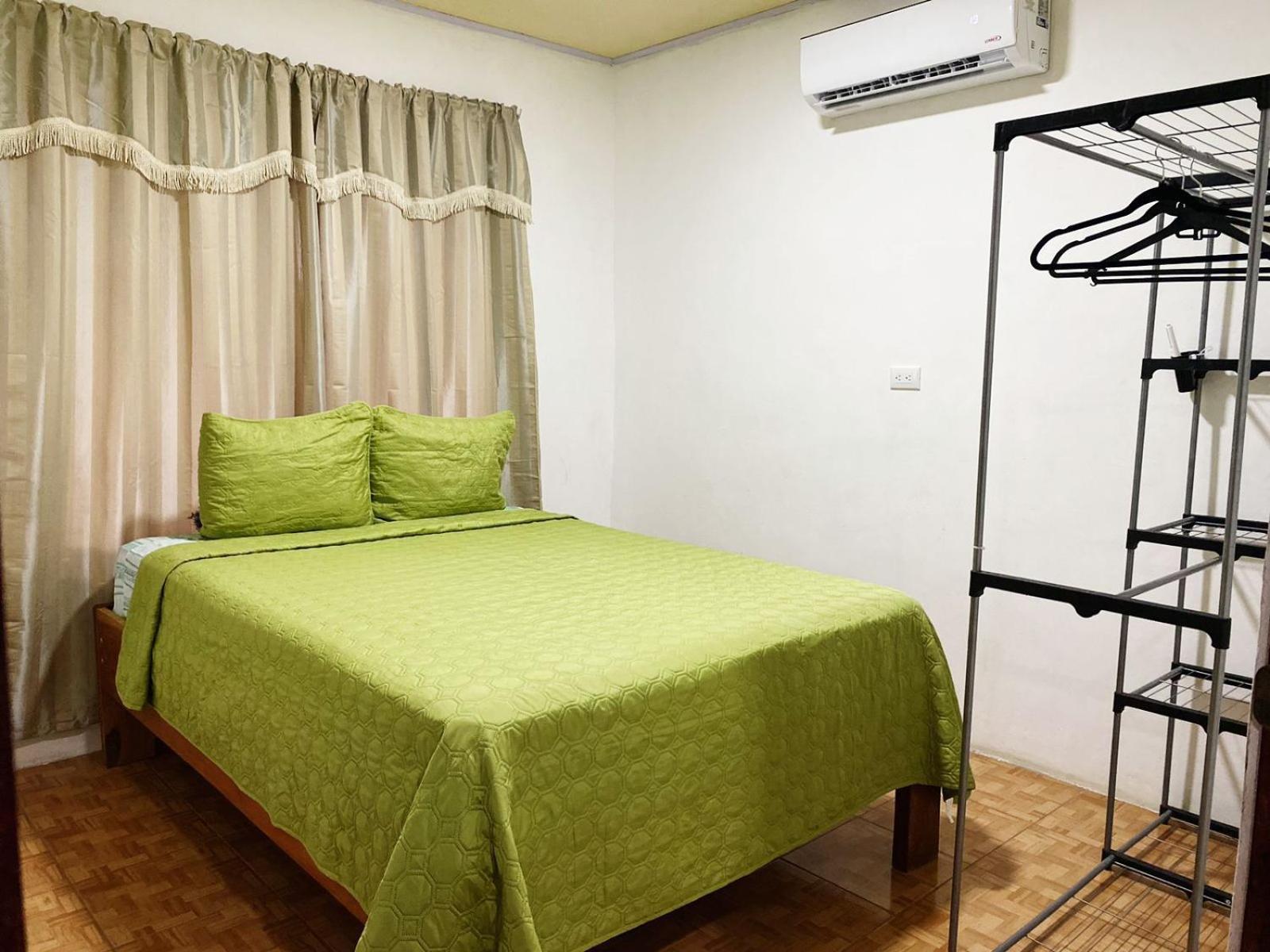Residencia Las Brisas Griegas Quepos Ngoại thất bức ảnh